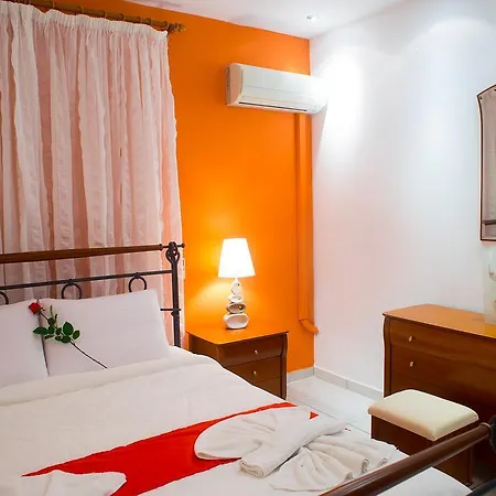 Mythos- Platanias- -apts Hotel