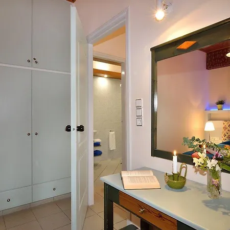 Mythos- Platanias- -apts
