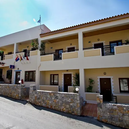 Ξενοδοχείο Mythos- Platanias- -apts Platanés