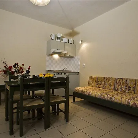 Mythos- Platanias- -apts Ξενοδοχείο 2*