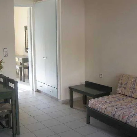 Mythos- Platanias- -apts