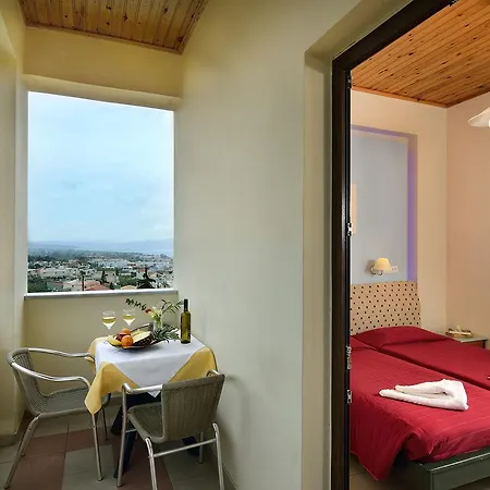 Ξενοδοχείο Mythos- Platanias- -apts Platanés