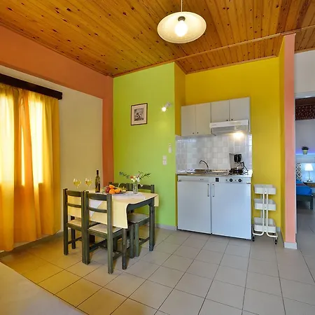 Mythos- Platanias- -apts Ξενοδοχείο Platanés