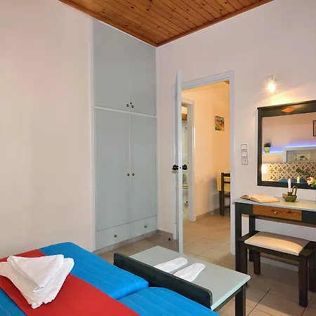 Ξενοδοχείο Mythos- Platanias- -apts 2*